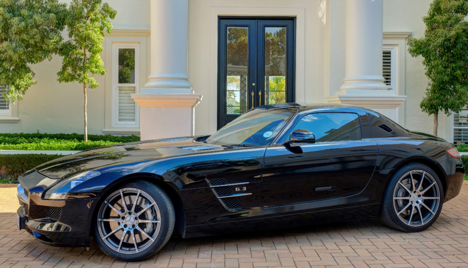 Mercedes SLS
